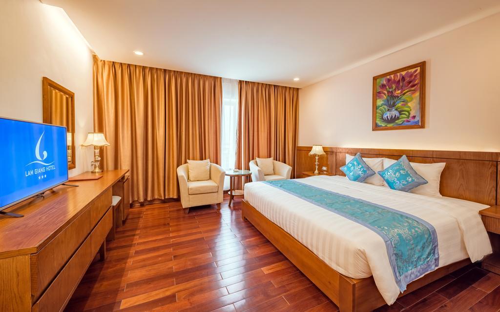 Lam Giang Hotel Vinh Exterior foto