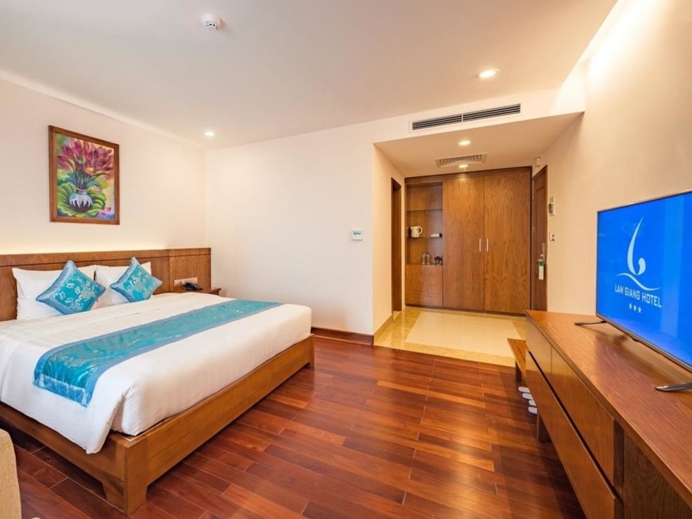 Lam Giang Hotel Vinh Exterior foto