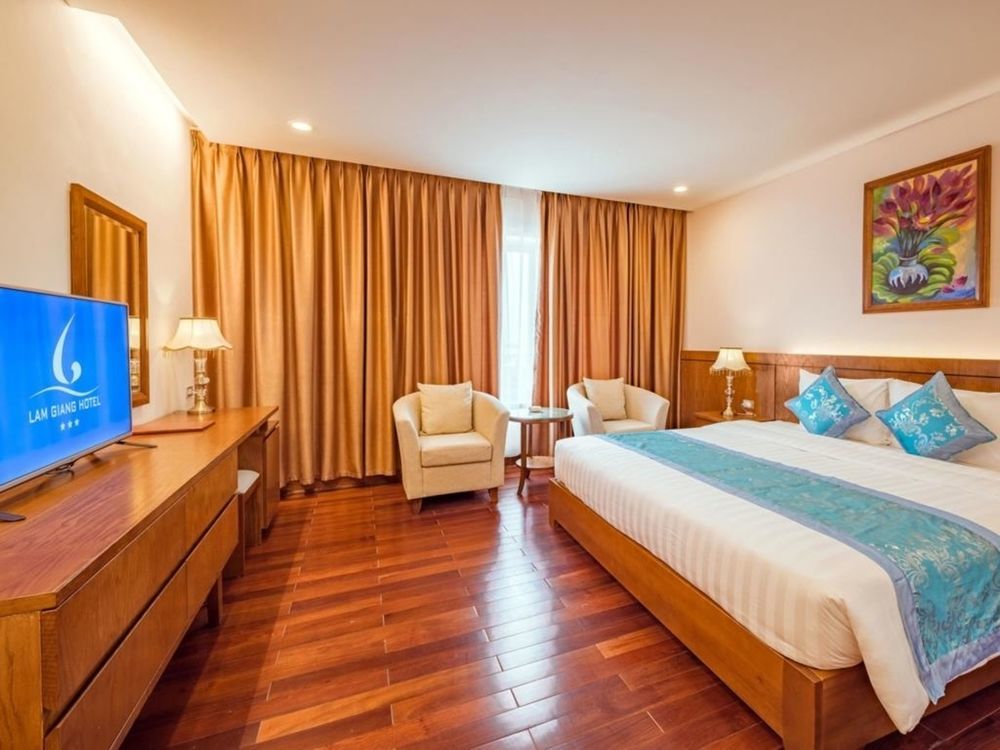 Lam Giang Hotel Vinh Exterior foto