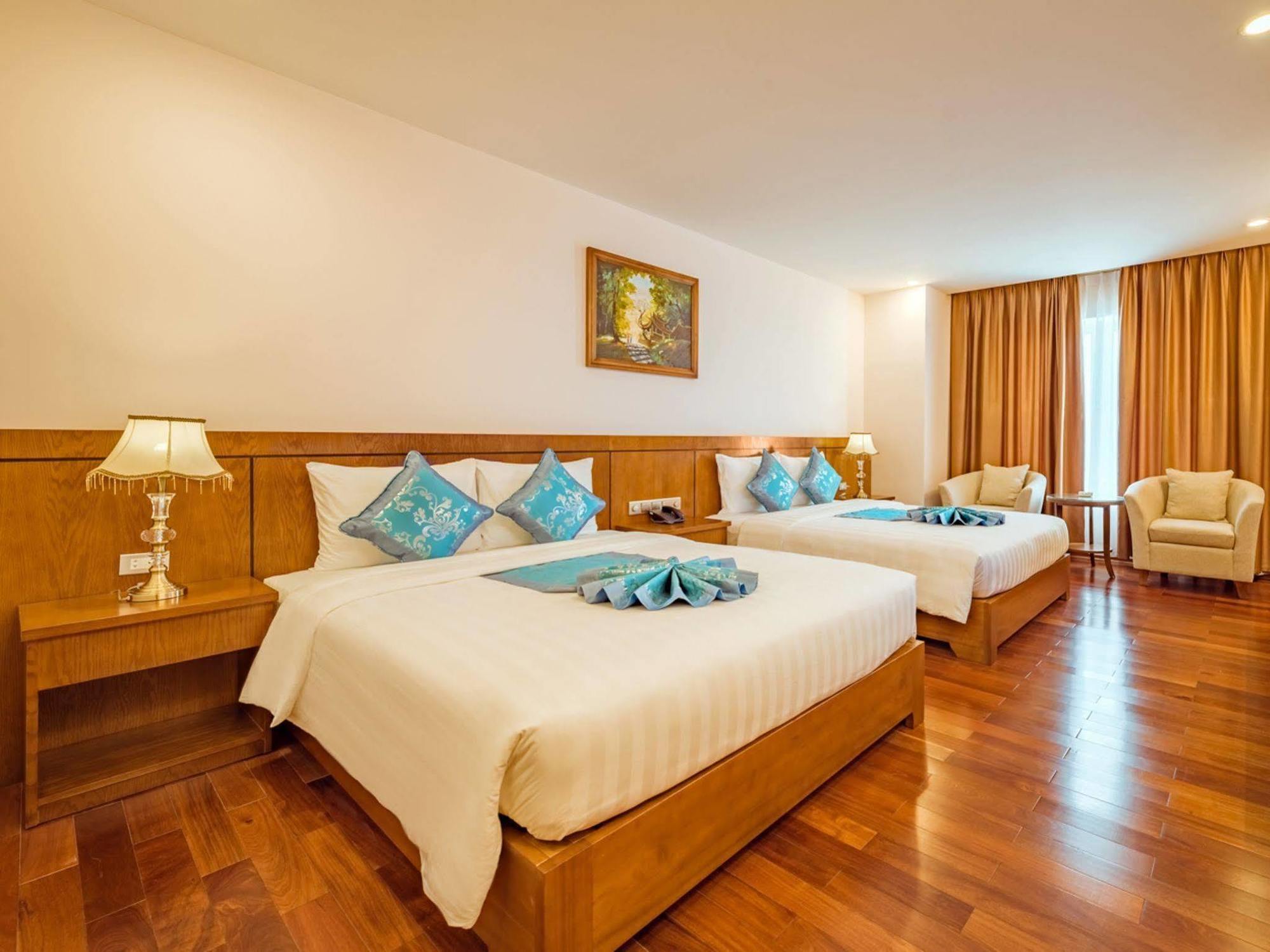 Lam Giang Hotel Vinh Exterior foto