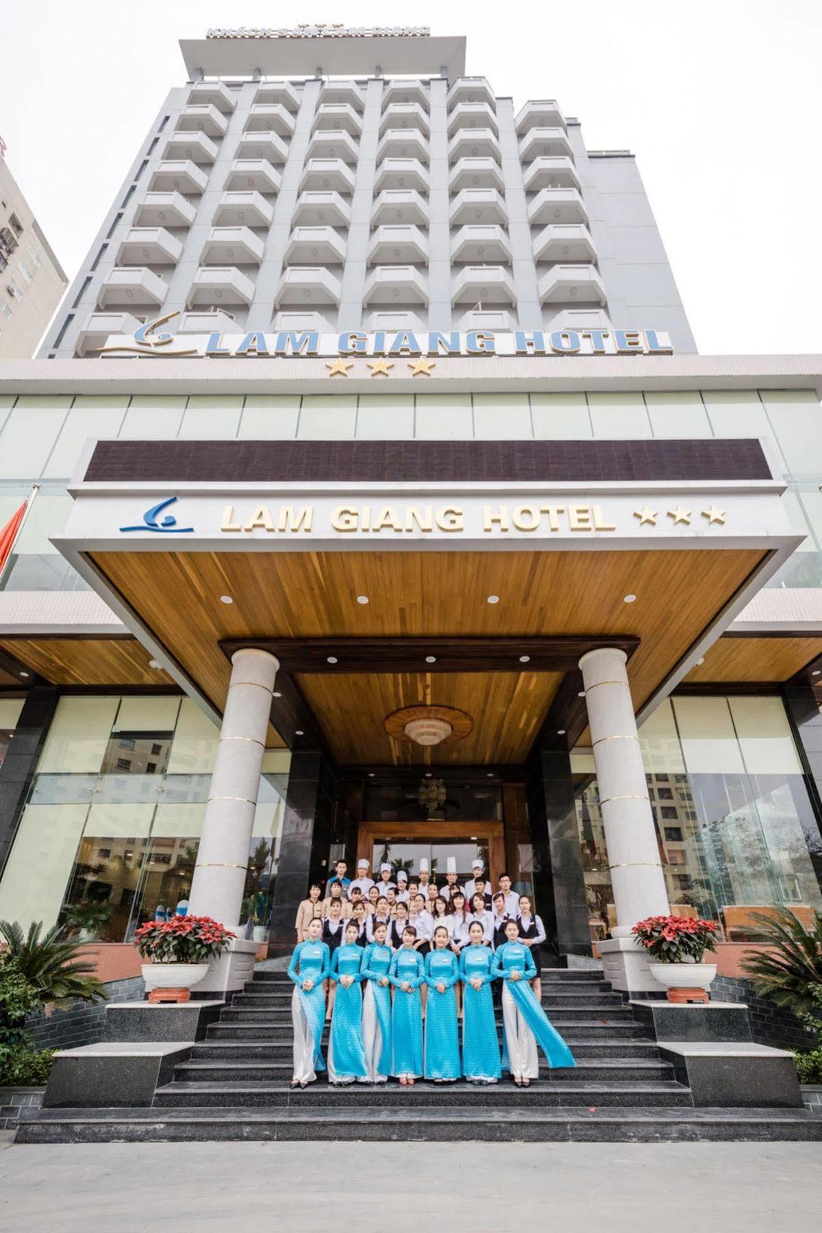 Lam Giang Hotel Vinh Exterior foto
